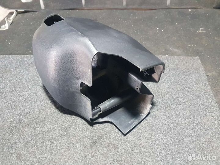 Кожух рулевой колонки Mitsubishi lancer 9