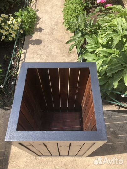 Урно уличное в стиле лофт