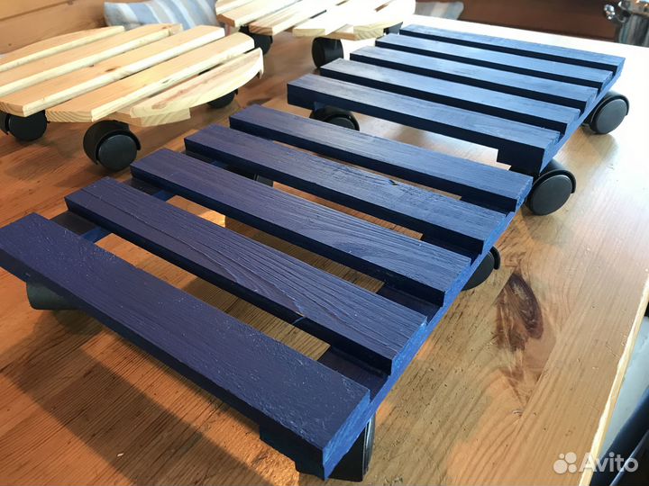 Подставки для цветочных горшков из дерева