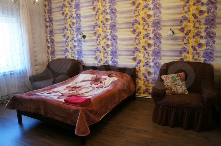 Дом 100 м² на участке 8 сот.