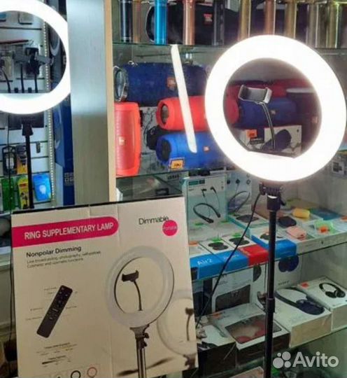 Кольцевая лампа 32 см со штативом