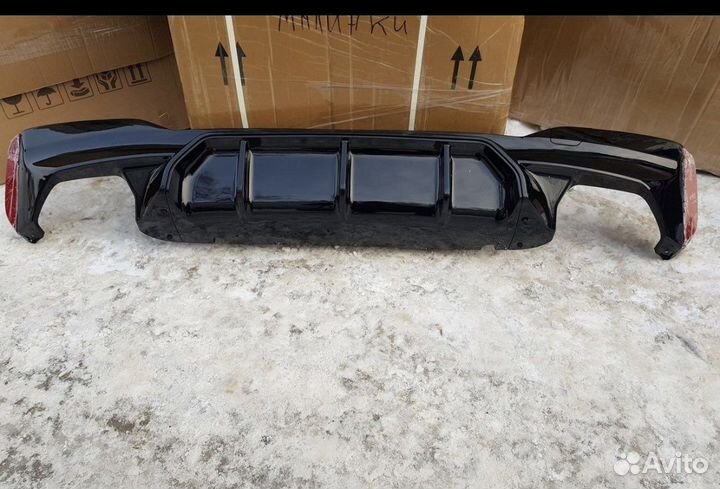 Диффузор на задний бампер Бмв G30