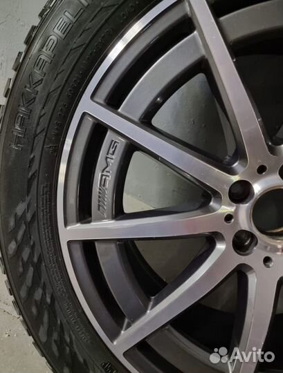 Зимняя резина с дисками 275/50 R21