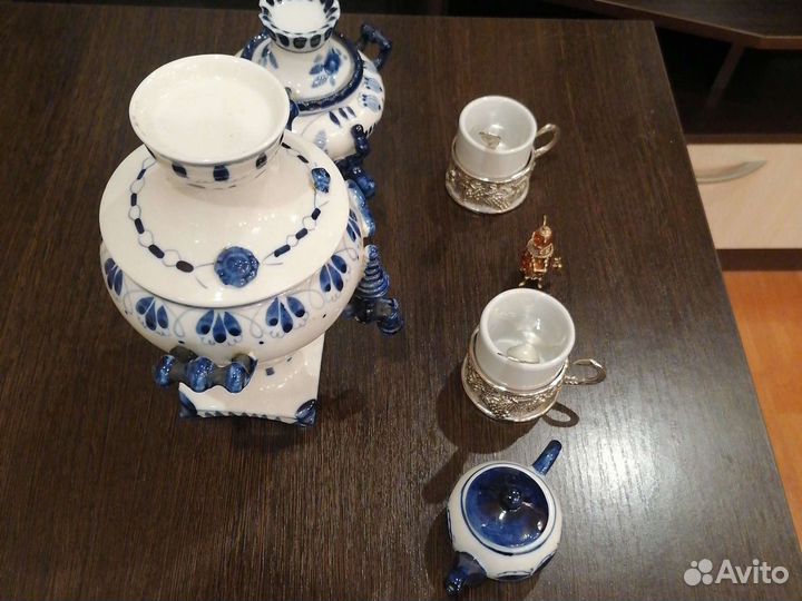 Самовар гжель