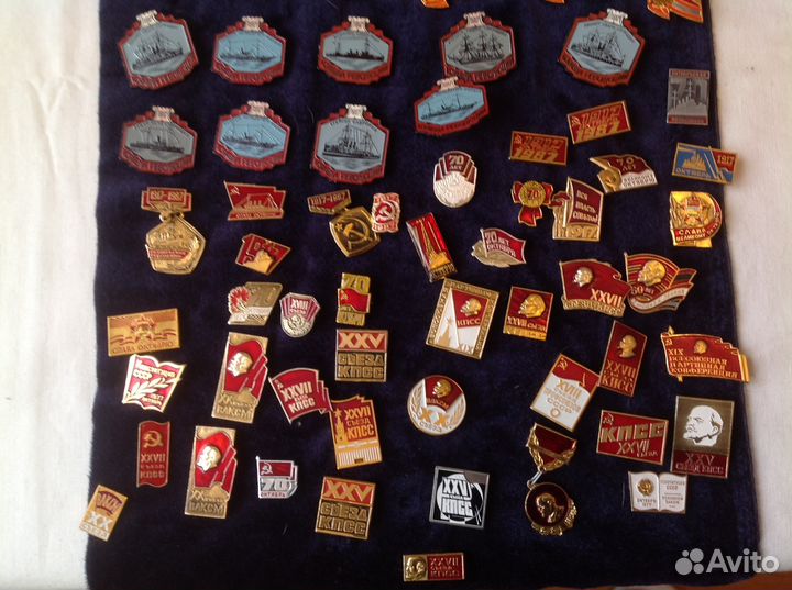 Значки 70 лет воср, Ленин, корабли революции и дру