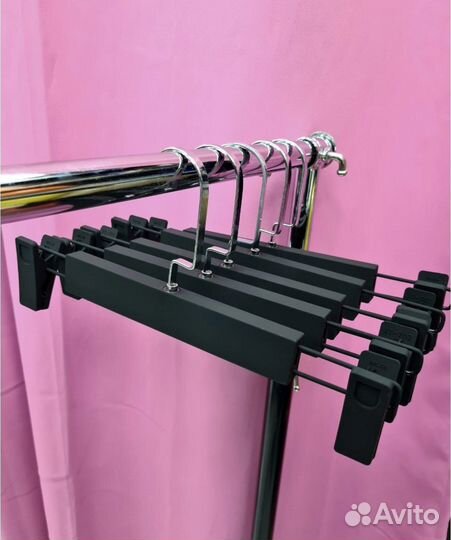 Вешалки с зажимами