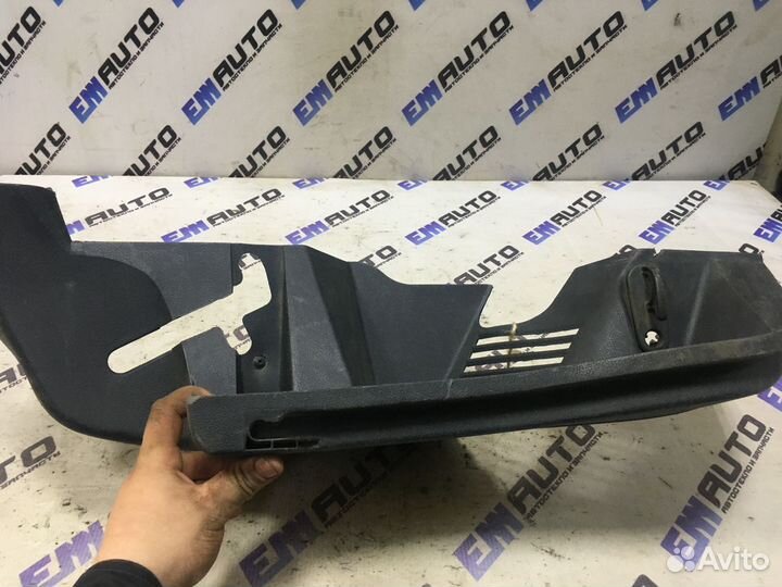 Обшивка багажника левая Форд Фьюжен