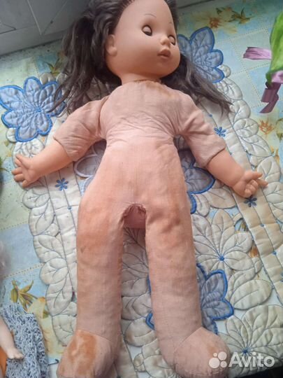 Очень старая тряпичная кукла