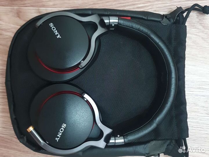 Наушники Sony MDR-1A