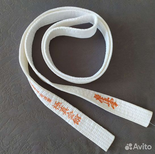 Кимоно и защита для каратэ