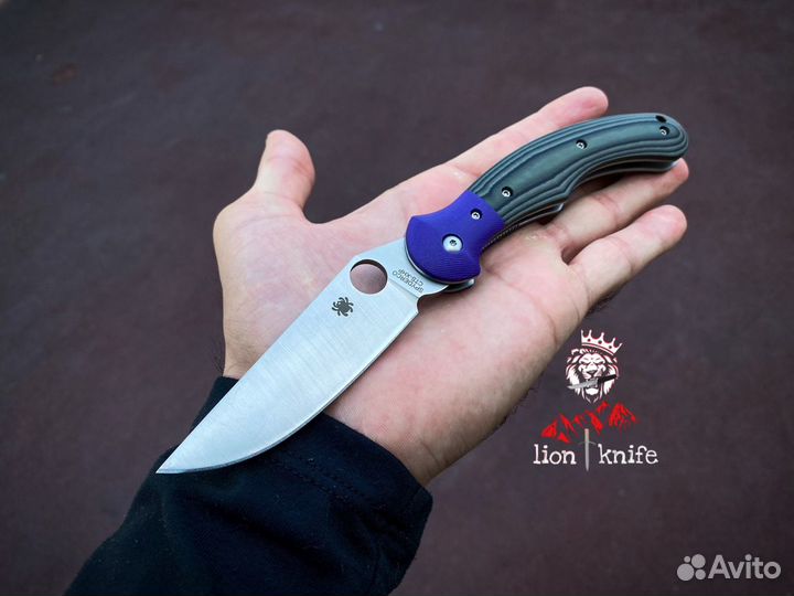 Нож spyderco blue