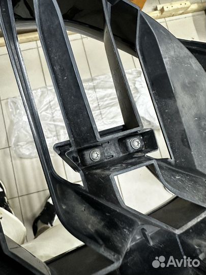 Решетка радиатора ноздри bmw m5 f90