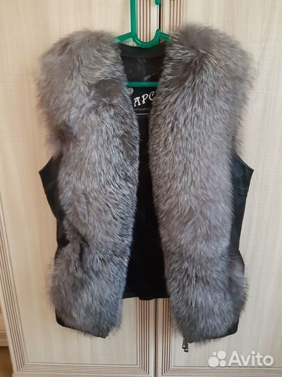 Жилет меховой женский