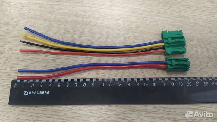 Разъемы для резистора печки Nissan Citroen Renault