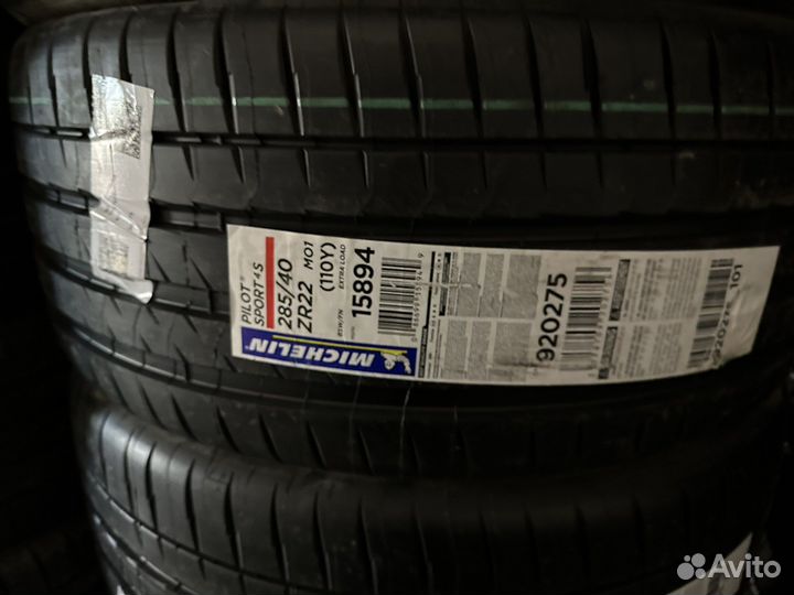 Michelin Pilot Sport 4 S 285/40 R22 110Y