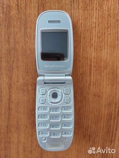 Sony Ericsson Z300i
