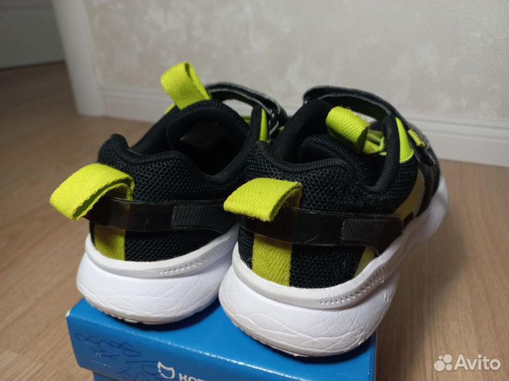 Кроссовки Demix 37