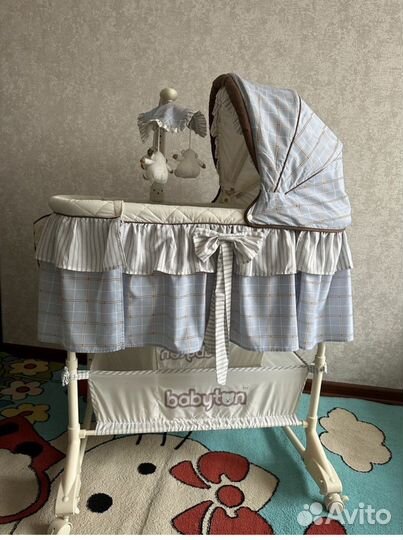 Люлька колыбель в отличном состоянии все работает