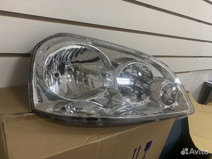 Фара правая Chevrolet Lacetti 2003-2013 седан