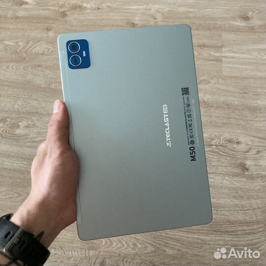 Планшет Teclast M50