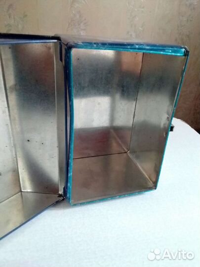 Коробка для новогоднего подарка