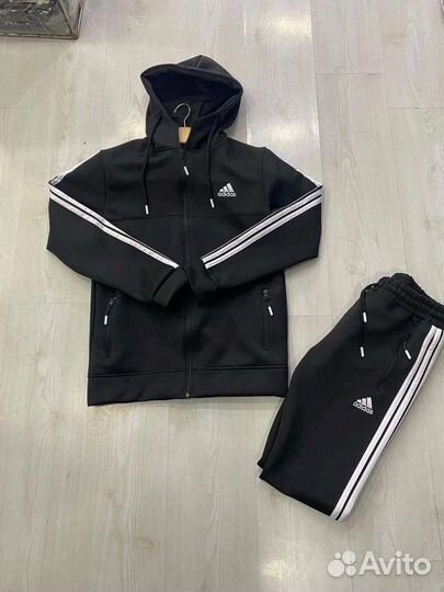 Спортивный костюм adidas для мальчика 152