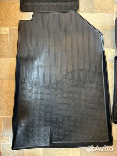 Ковры в салон автомобиля Kia Rio 4