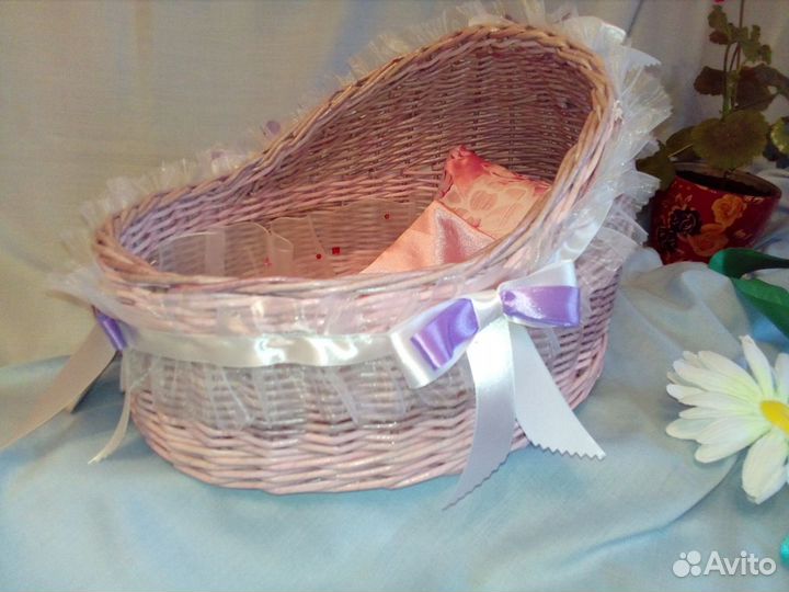 Плетеная люлечка для кукол,для фотосессий