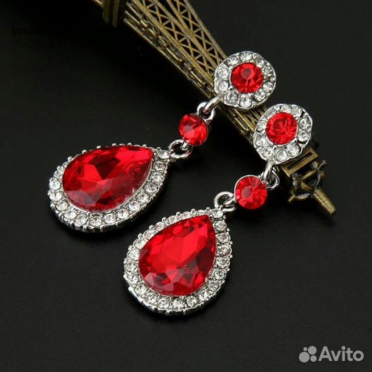 Серьги гвоздики