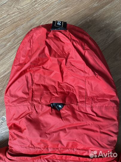 New balance пуховик