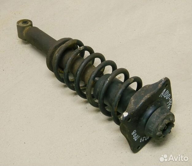 Стойка задняя Audi 100 C3 2.3