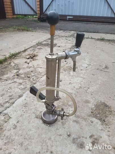 Помпа ручная