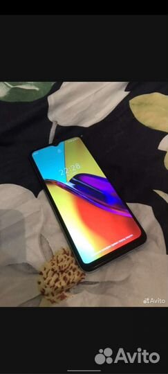 Мобильные телефоны бу realme