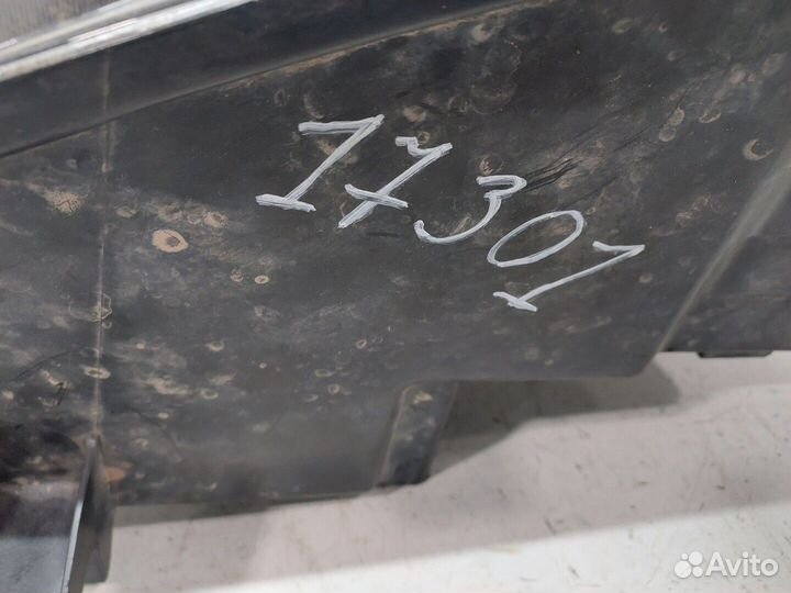 Фара (передняя) правая Jeep Grand Cherokee