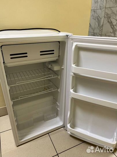 Холодильник маленький