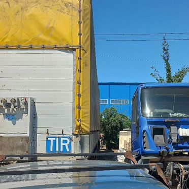 Полуприцеп тентованный Schmitz Cargobull S01, 2006