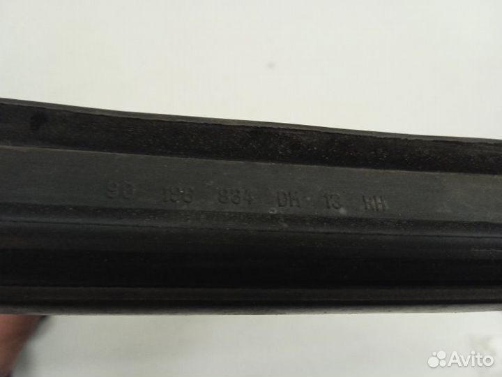 Стекло двери задней правой Daewoo Nexia 1995-2016