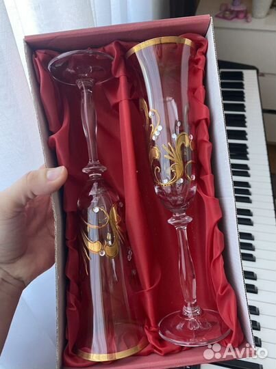 Бокалы для шампанского