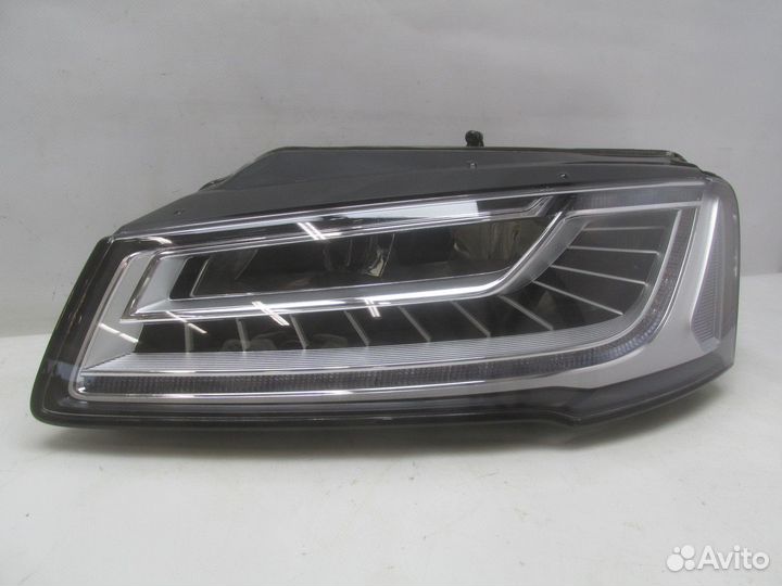 Фара левая Audi A8/S8