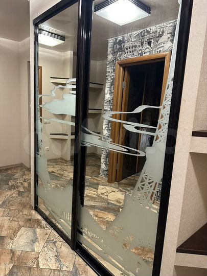 2-к. квартира, 57 м², 5/9 эт.