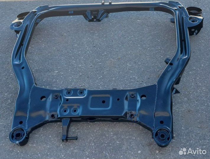 Передний подрамник Hyundai Elantra