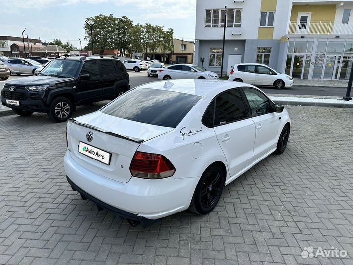 Volkswagen Polo 1.6 МТ, 2012, 368 000 км