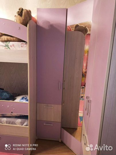 Детский гарнитур с двухьярусной кроватью