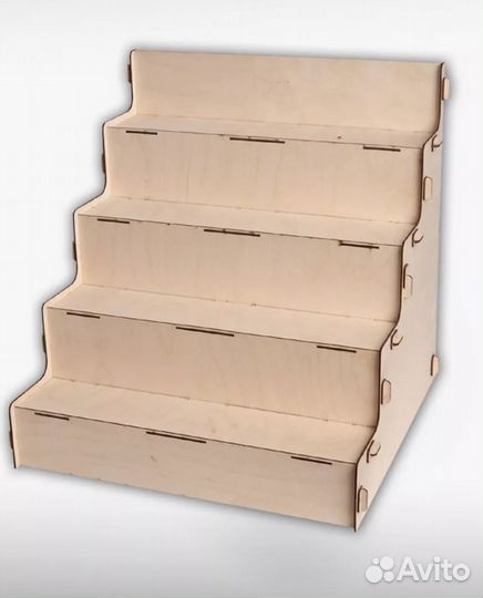 Полка для выставки