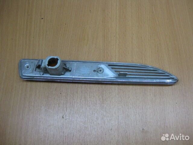 Повторитель на крыло правый Ford Mondeo 4 2007–201