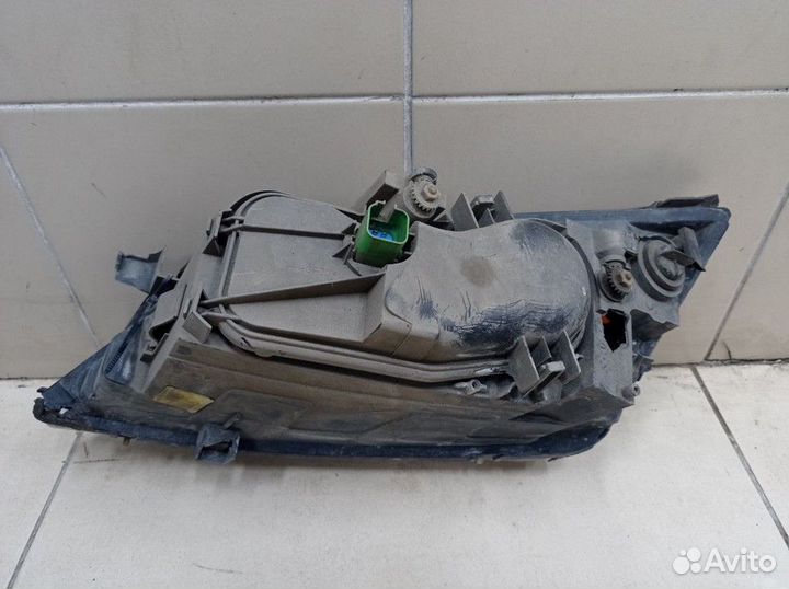 Фара передняя правая Ford Mondeo