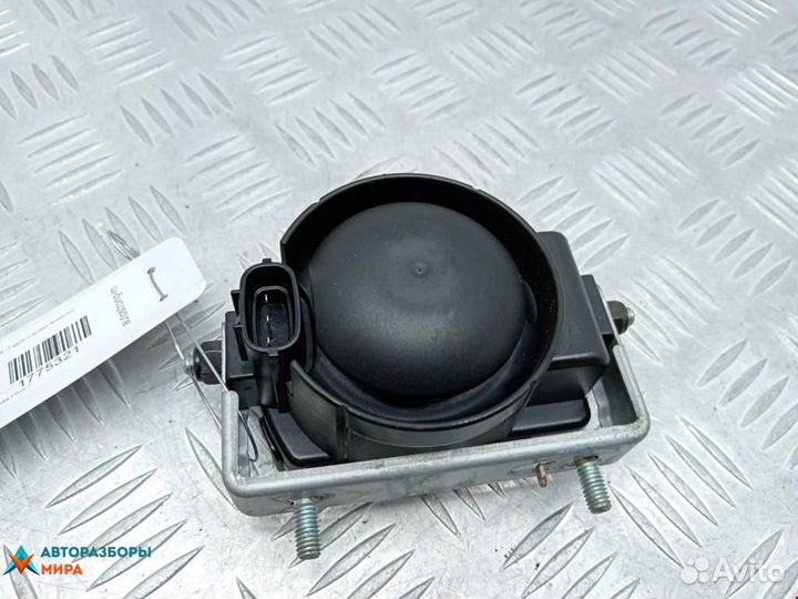 Сигнал (клаксон) Toyota Prius 2 2006 8904048020