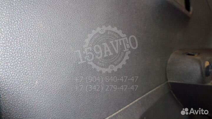 Обшивка двери передней правой VW Polo Sedan