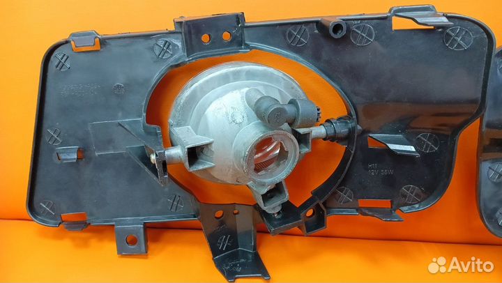 Фары противотуманные mazda3 левая правая