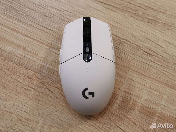 Беспроводная игровая мышка Logitech g304